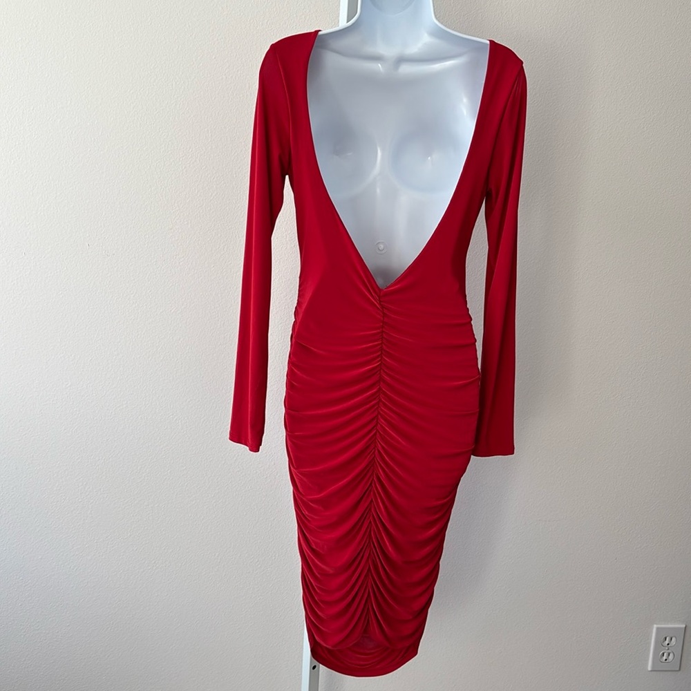 Fashion Nova Dress Medium Red Midi Body Con Backless Ruched Coquette Festival - Picture 4 of 12